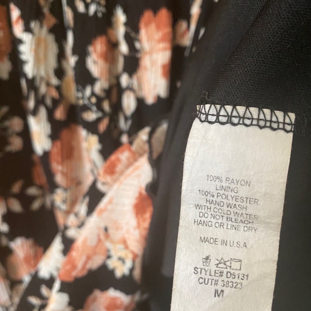 Altar'd State Off the Shoulder Smocked Floral Print Dress/Top Size: M - Picture 7 of 7